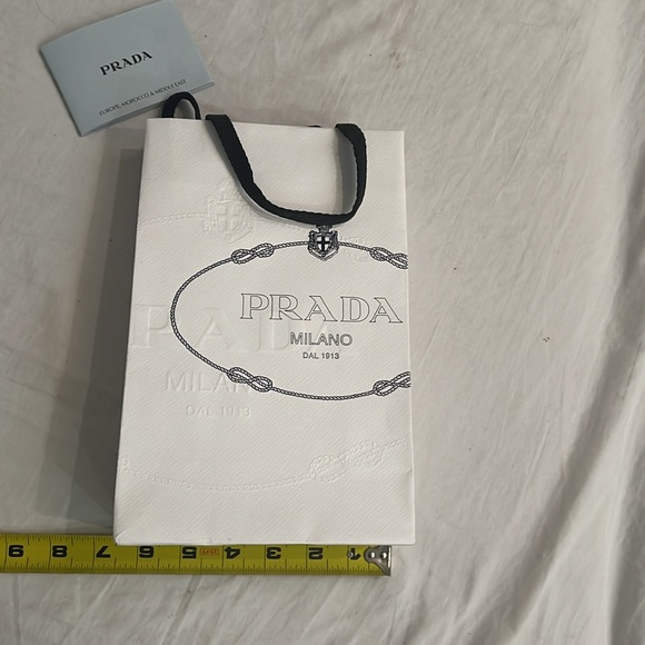 Prada shopping bag - Picture 4 of 5